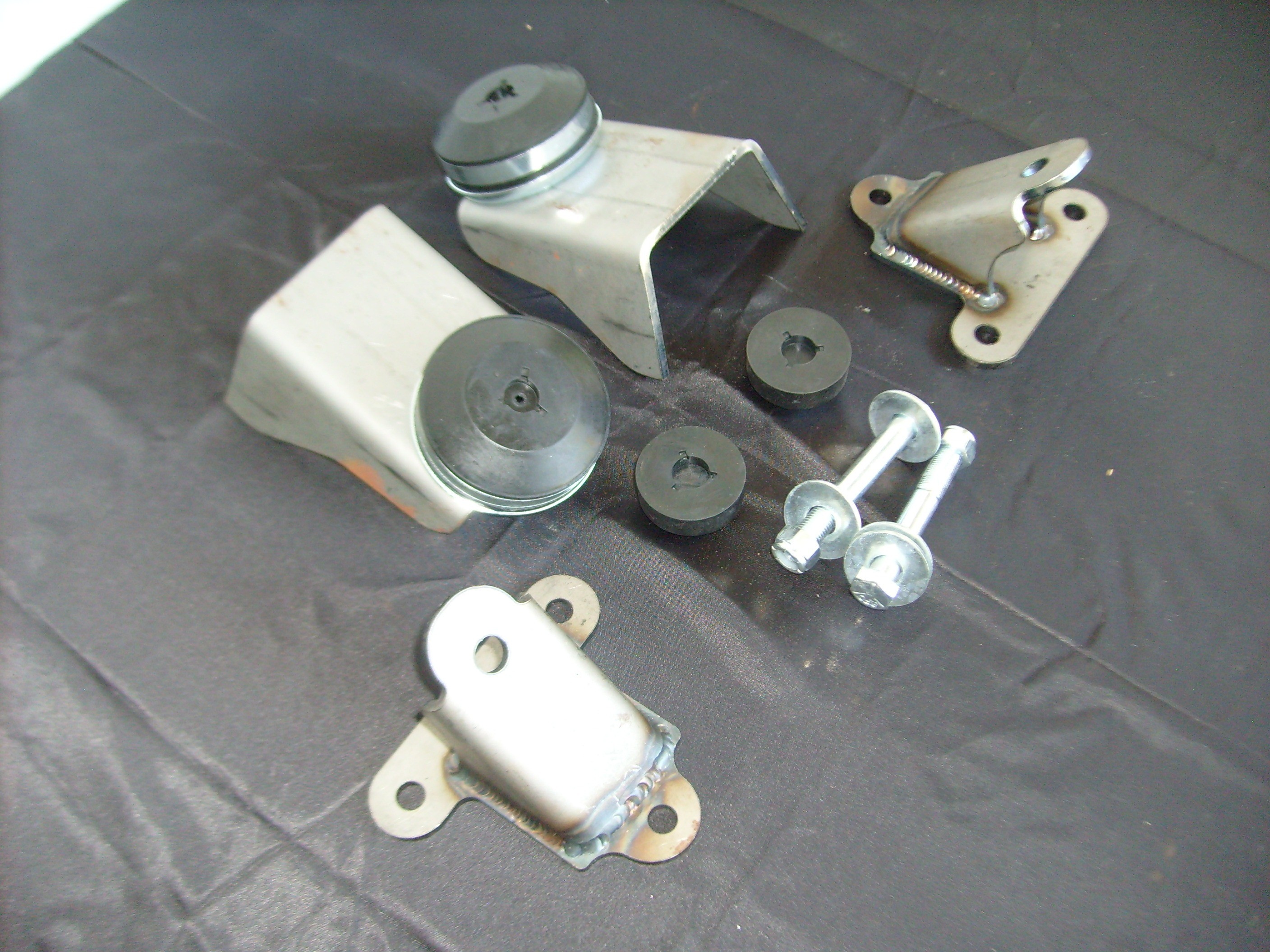 ENGINE MOUNT KIT CHEV Early Times Autos Hot Rod Parts Gold Coast