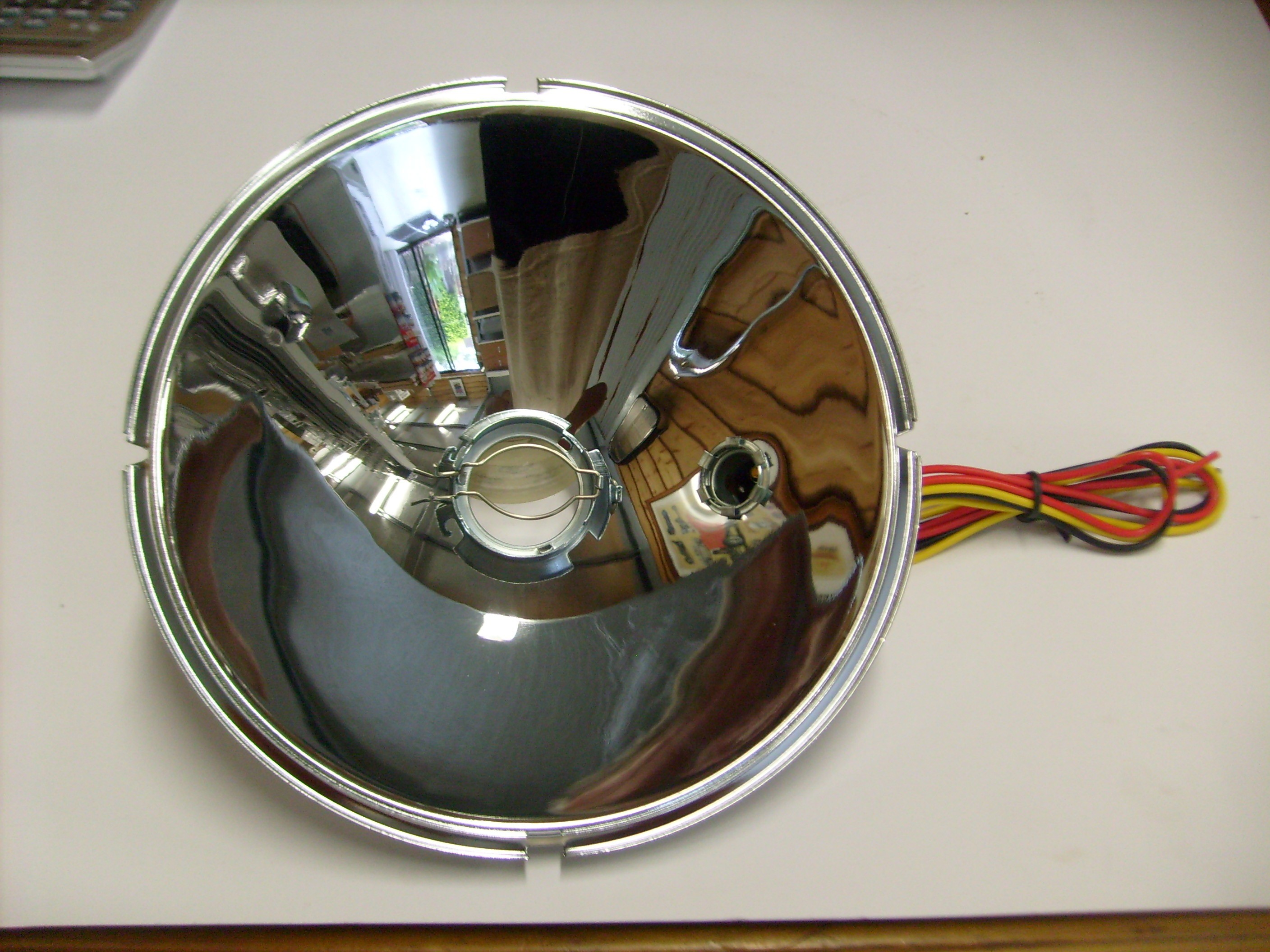 HEAD LIGHT REFLECTORS 192831 Early Times Autos Hot Rod Parts Gold